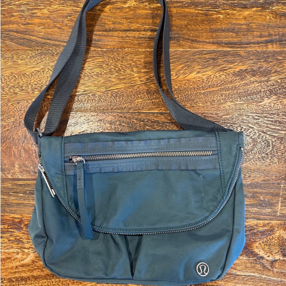 Lululemon All Night Festival Bag 5L
